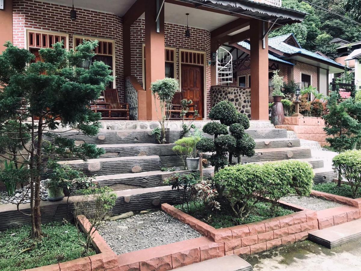 Thomas' Retreat Bukit Lawang Ξενοδοχείο Εξωτερικό φωτογραφία