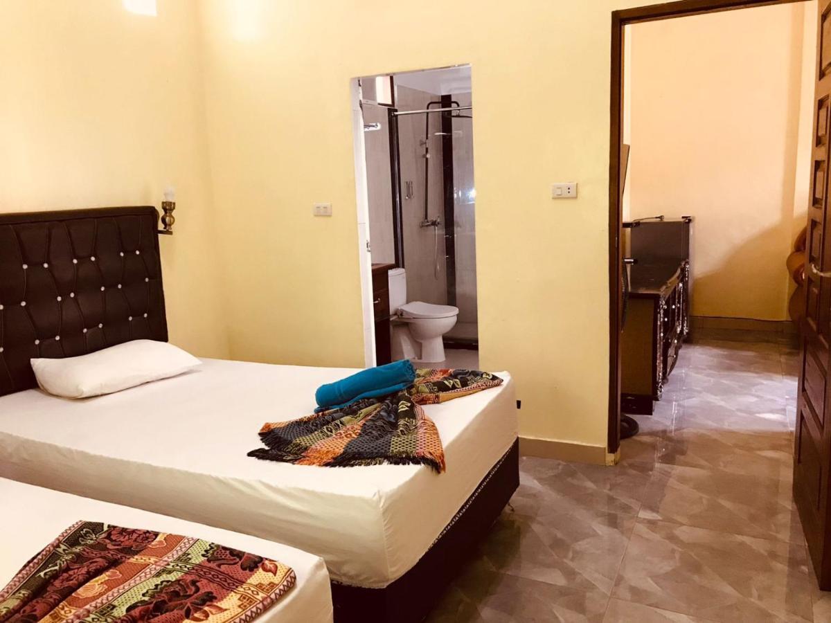 Thomas' Retreat Bukit Lawang Ξενοδοχείο Δωμάτιο φωτογραφία