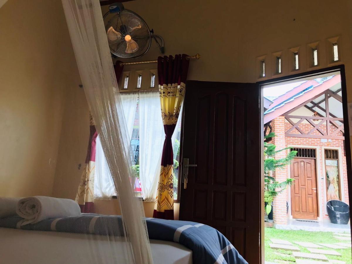 Thomas' Retreat Bukit Lawang Ξενοδοχείο Εξωτερικό φωτογραφία