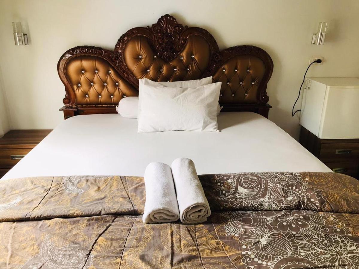 Thomas' Retreat Bukit Lawang Ξενοδοχείο Δωμάτιο φωτογραφία