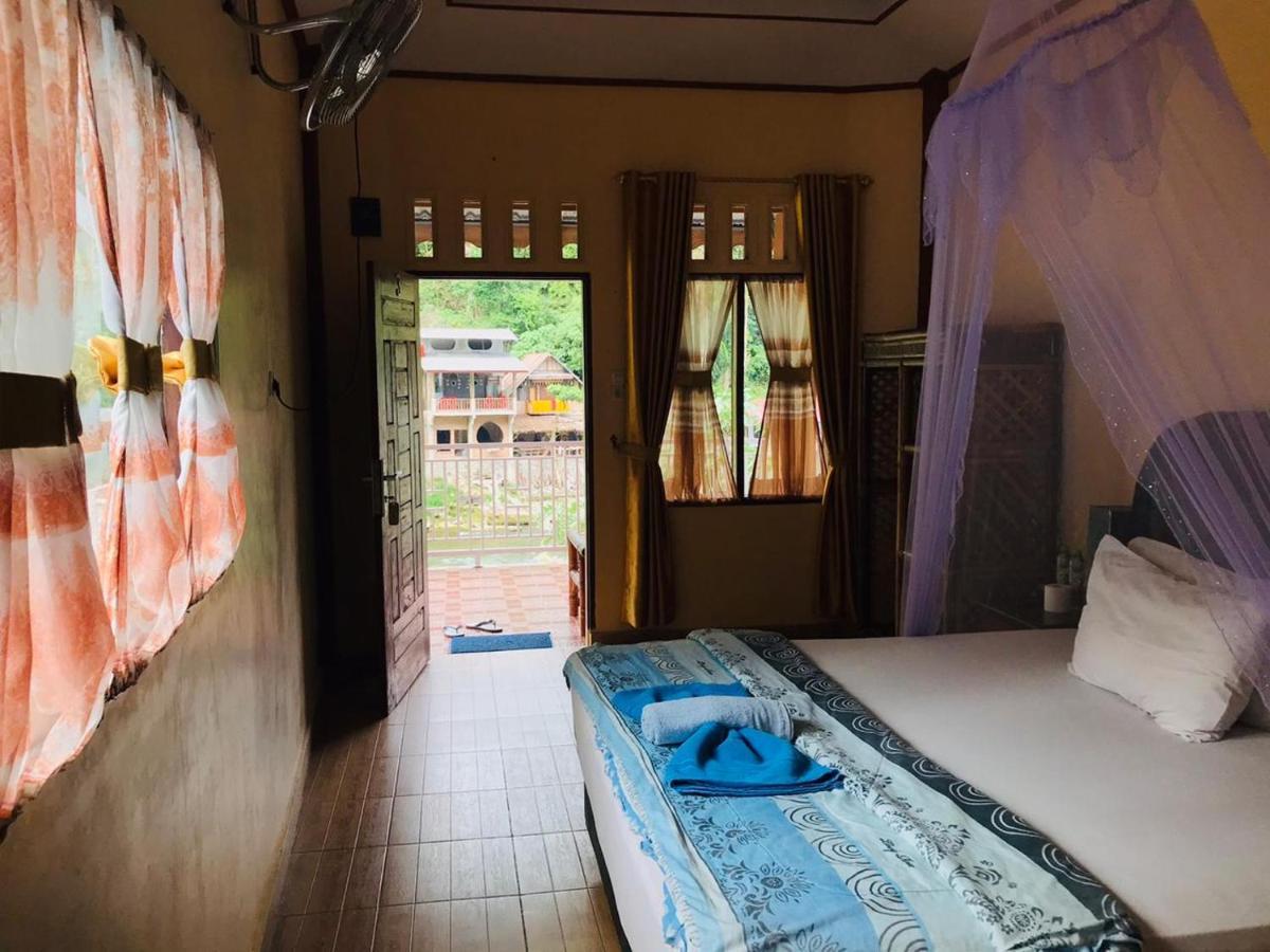 Thomas' Retreat Bukit Lawang Ξενοδοχείο Δωμάτιο φωτογραφία