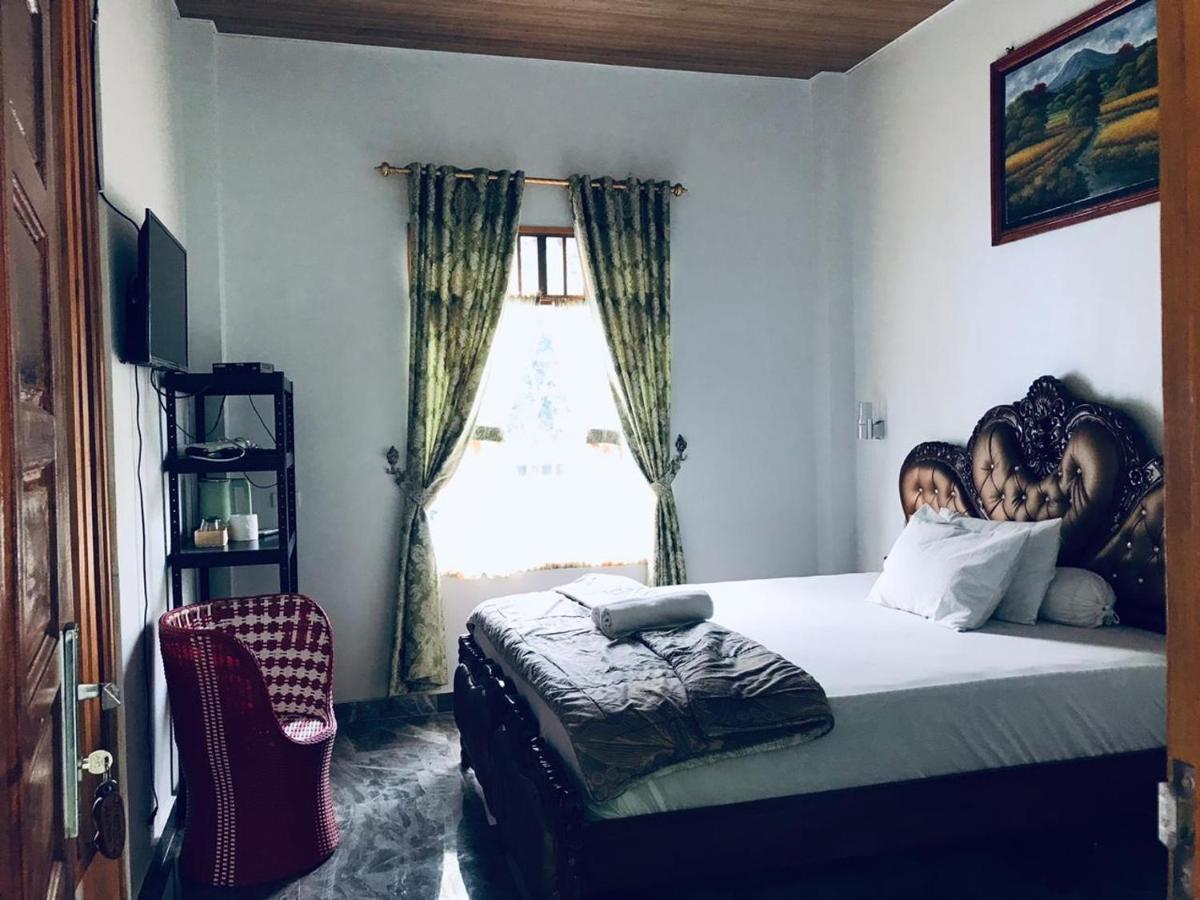 Thomas' Retreat Bukit Lawang Ξενοδοχείο Δωμάτιο φωτογραφία