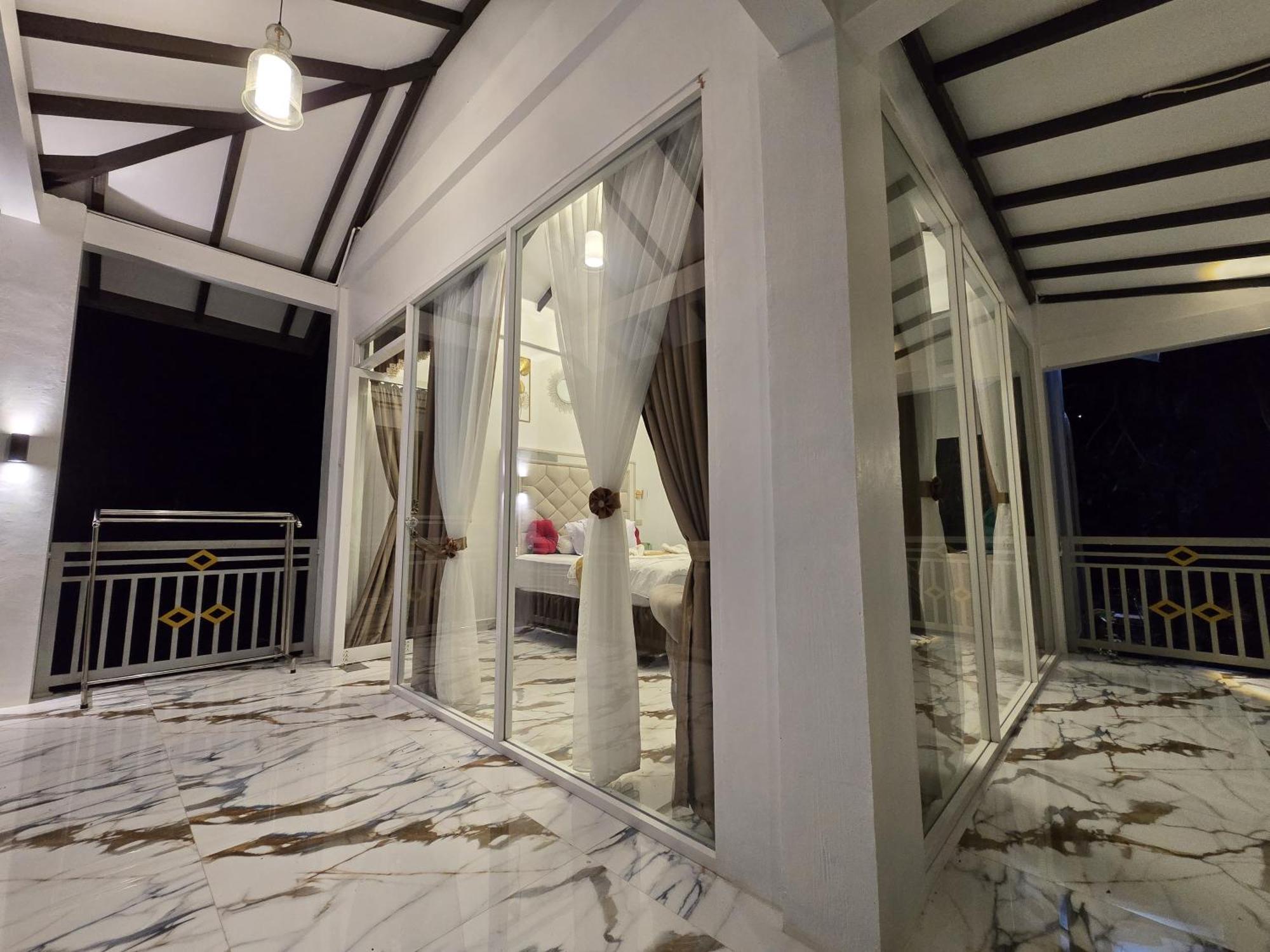 Thomas' Retreat Bukit Lawang Ξενοδοχείο Εξωτερικό φωτογραφία