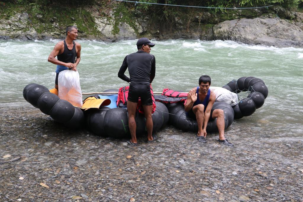 Thomas' Retreat Bukit Lawang Ξενοδοχείο Εξωτερικό φωτογραφία